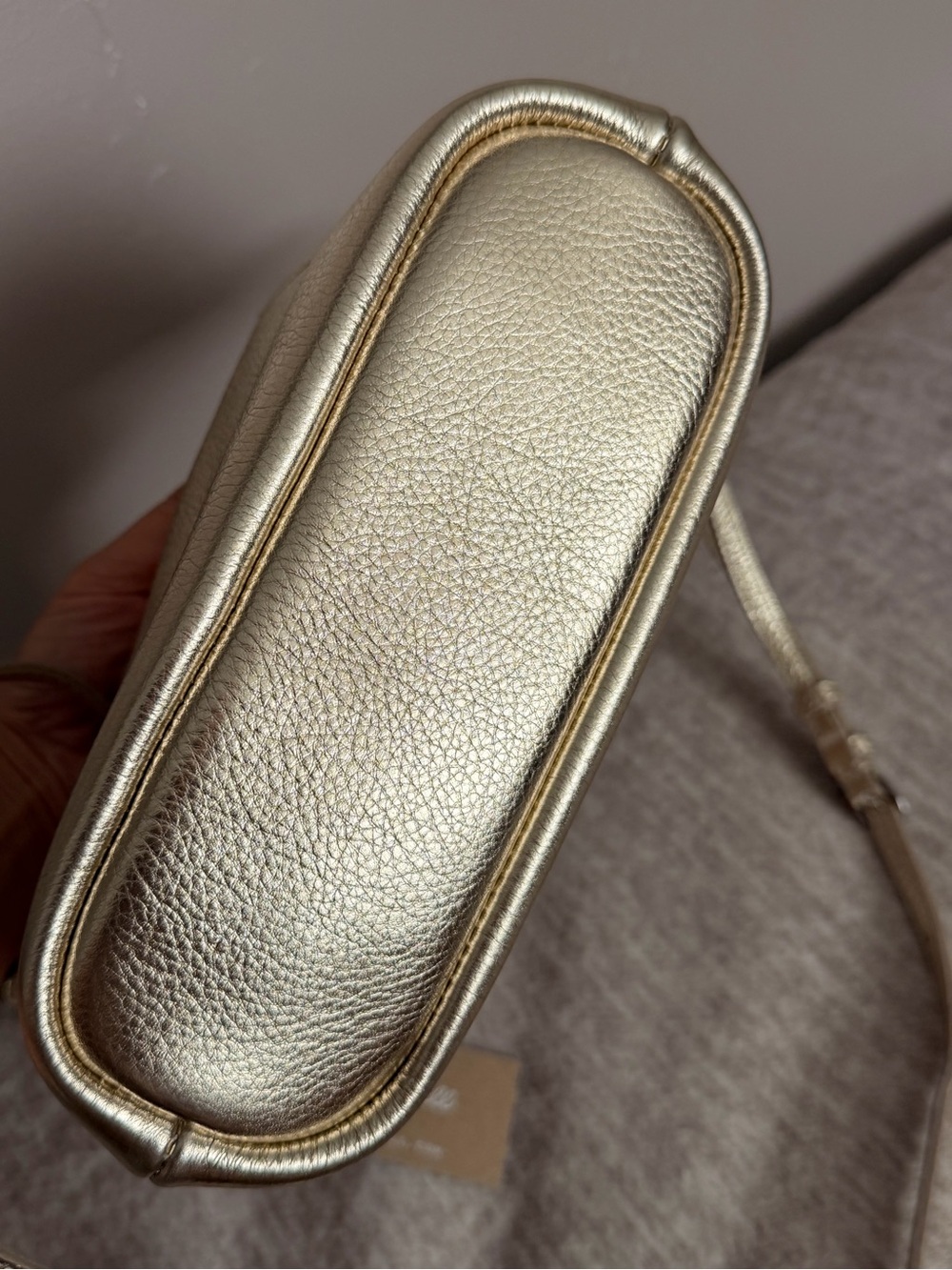 Madewell Bright Shiny Metallic Gold Pebbled Leather Crossbody Bag #303 - Picture 12 of 17